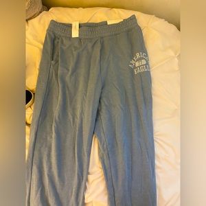 American Eagle Joggers